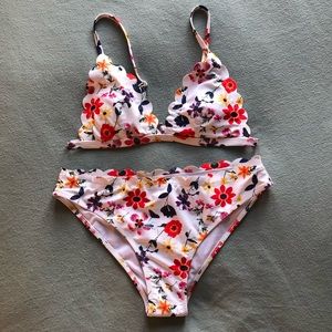 Cupshe Scalloped Trim in The Moment Bikini